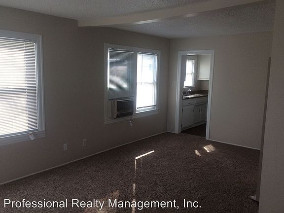 2nd image of 1615 4th St