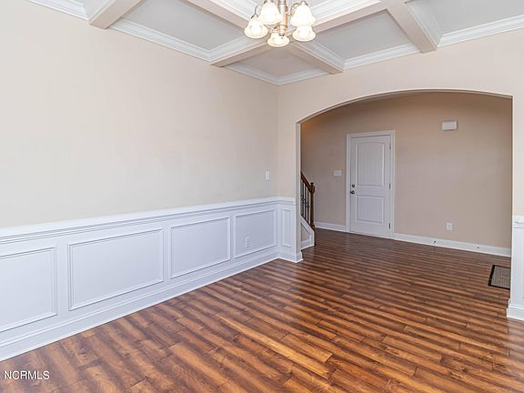 5th image of 206 Bunning Drive