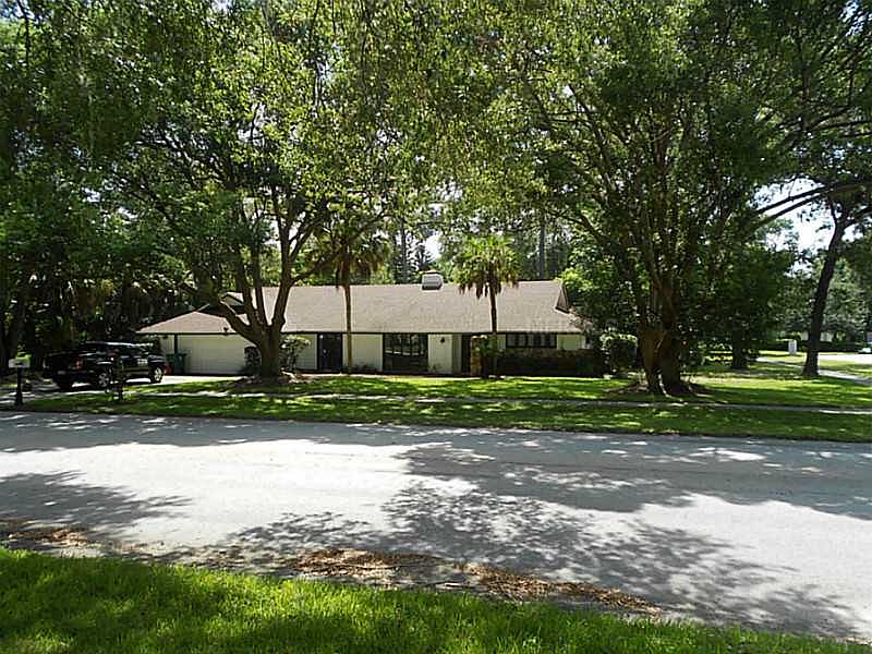 1st image of 141 Tarry Town Trl