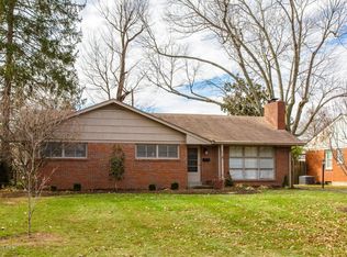 612 Indian Ridge Rd, Windy Hills, KY 40207