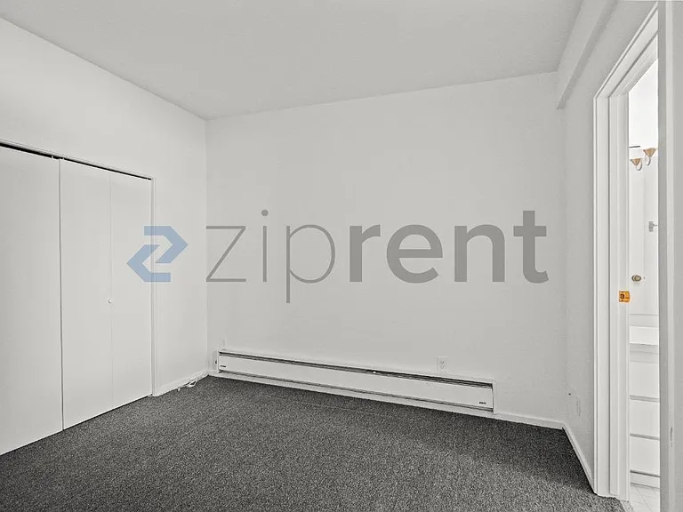 1406 Harvard Ave #16 — Photo 5