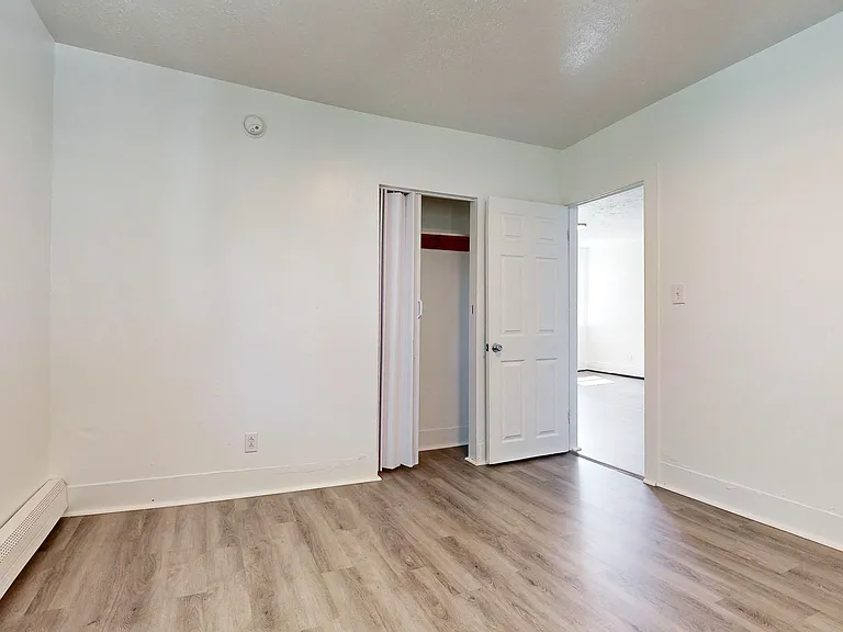 7 Island Ave #C — Photo 9