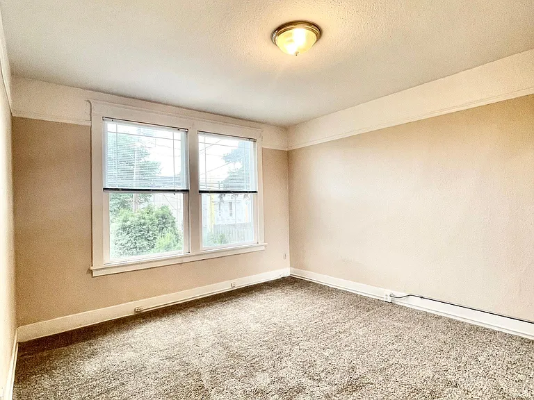 816 S 8th St #104 — Photo 16