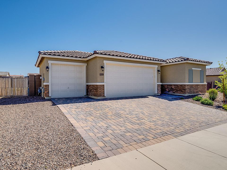 1st image of 21190 W Palm Ln
