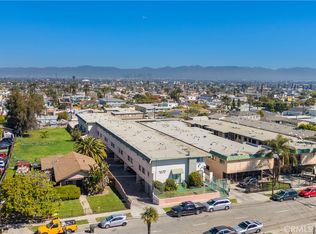 1451 W 105th St APT 2, Los Angeles, CA 90047