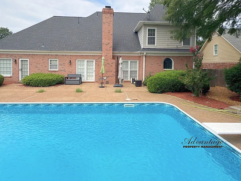 1286 Creek Valley Dr — Photo 25