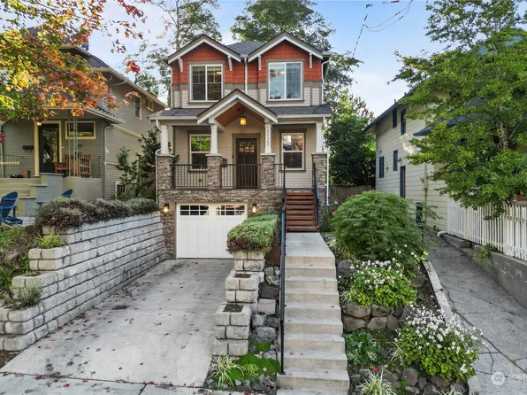 1123 32nd Avenue, Seattle, WA 98122