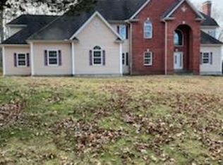 501 Taylor Hill Rd, Griswold, CT 06351