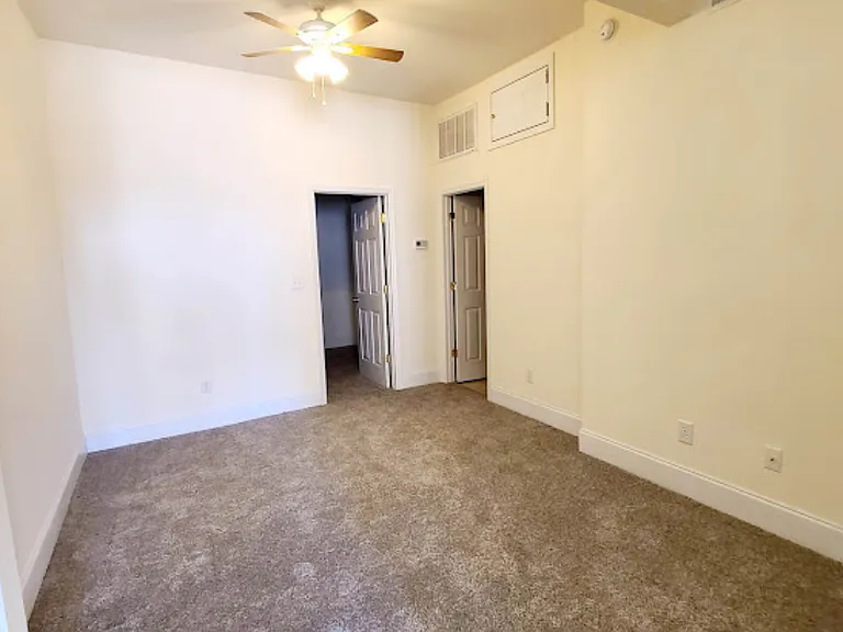936 Hickman Rd #3 — Photo 6