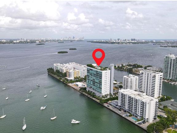 3rd image of 1502-7934 West Dr #1502
