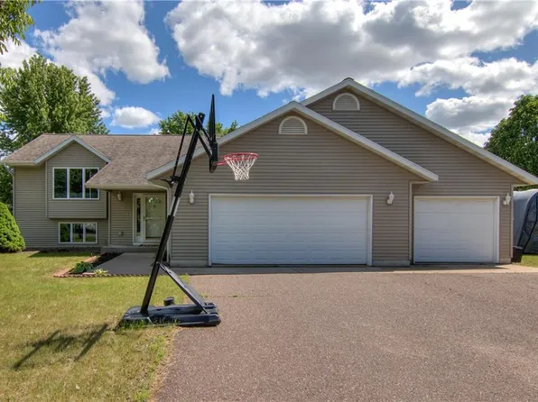 17049 52nd Avenue, Chippewa Falls, WI 54729