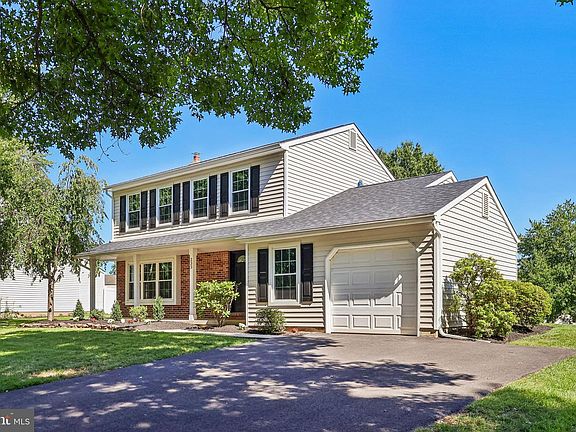 2nd image of 233 Bellows Way