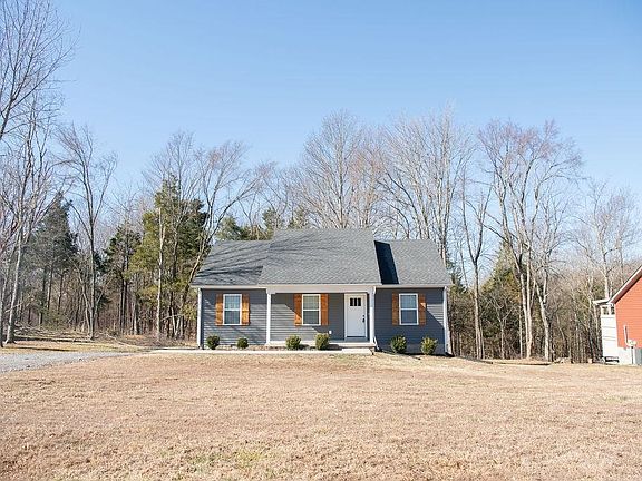 4th image of 1209 Walkers Chapel Rd