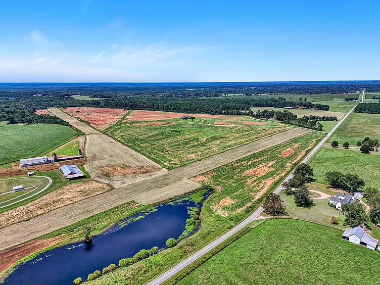 2565 Highway 560 — Photo 30