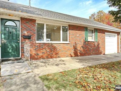 A9 Harvey Ave, Rochelle Park, NJ, 07662