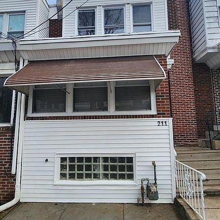 2nd image of 211 Wright Ave