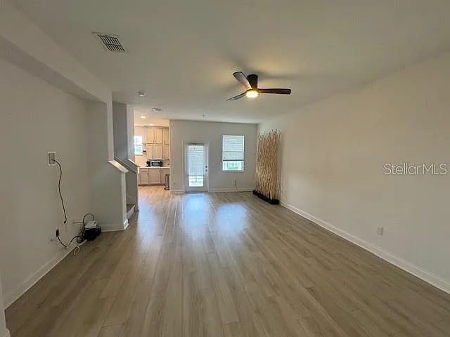 1221 Priory Cir — Photo 5