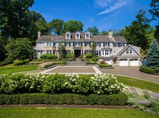 47 Woodside Dr, Greenwich, CT 06830