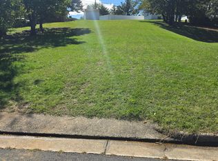 411 Parkwood Ave, Salem, VA 24153