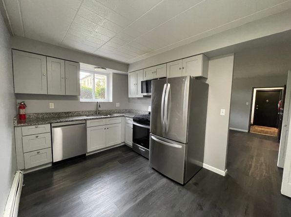 231-233 Irwin Ave APT 233-1