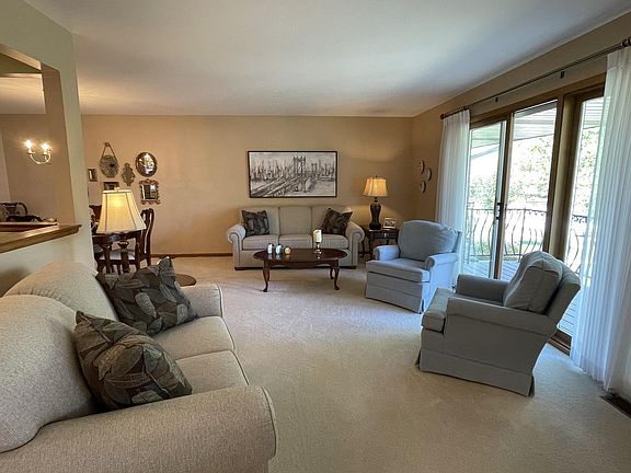 2nd image of 10559 Eagle Ridge Dr #125