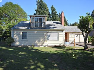 18038 SE River Rd, Milwaukie, OR 97267