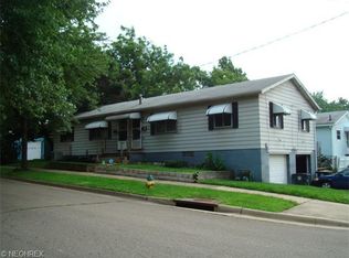 553 & 555 Damon St, Akron, OH 44310