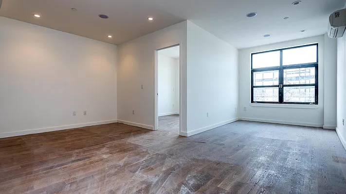 Rented by Nooklyn NYC LLC | media 60