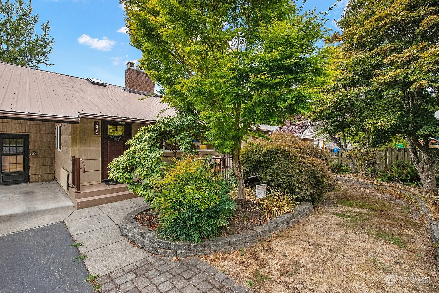 16229 14th Avenue NE photo 1