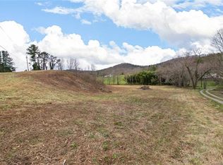 970 Riceville Rd, Asheville, NC 28805