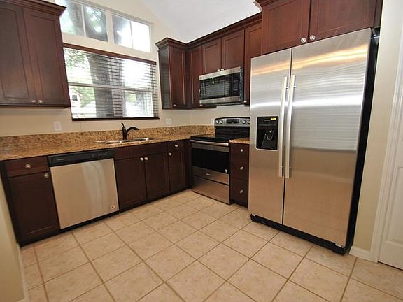 5th image of 9877 Aloma Bend Ln