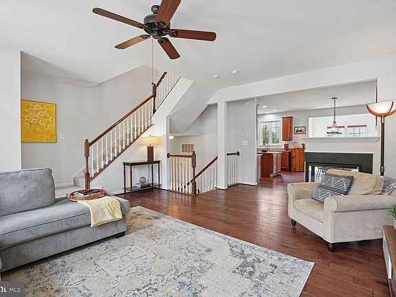 5th image of 12694 Lakeside Ct