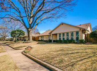 7638 La Sobrina Dr, Dallas, TX 75248
