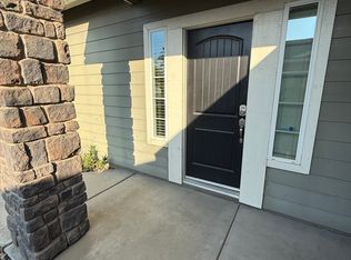 6717 W Oak Ave, Fresno, CA 93722