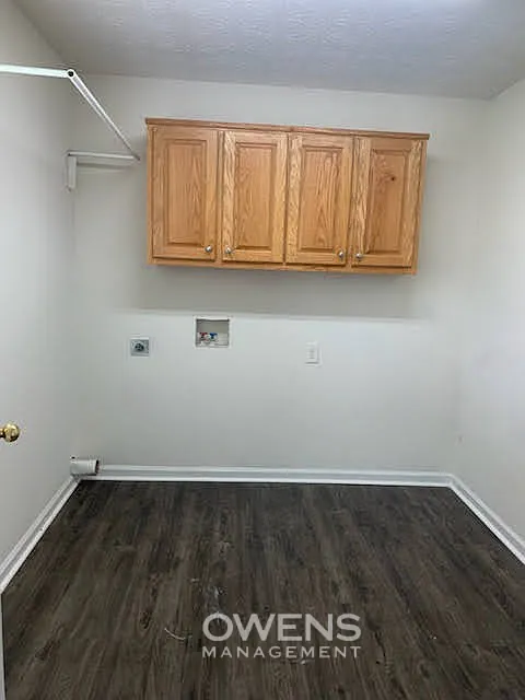 3 bed, 2.0 bath, 1643 sqft, $1,740 — Photo 4