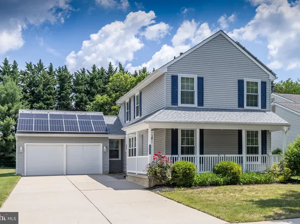 38 Tenby Ln, Marlton, NJ 08053