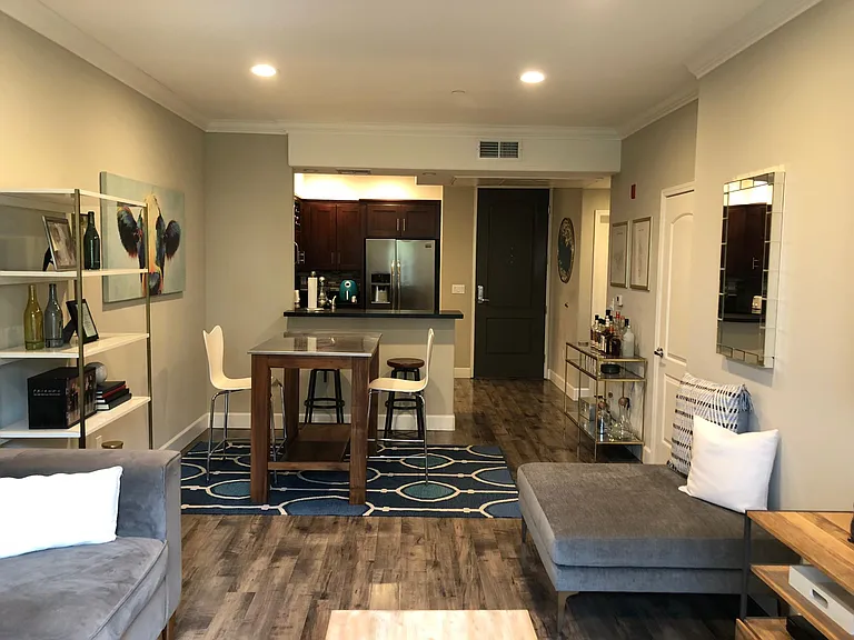 11210 Peach Grove St #204 — Photo 9