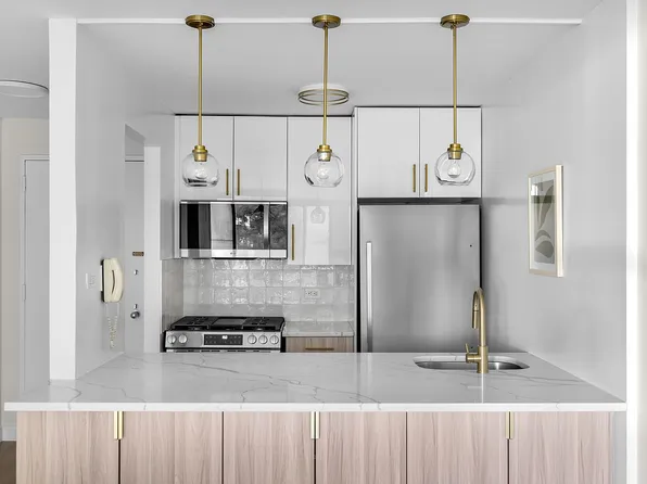 200 Rector Pl APT 5W, New York, NY 10280