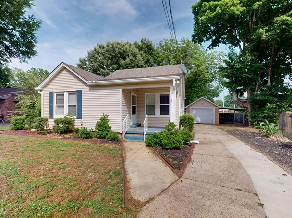 1232 Summer Dr, Dyersburg, TN 38024
