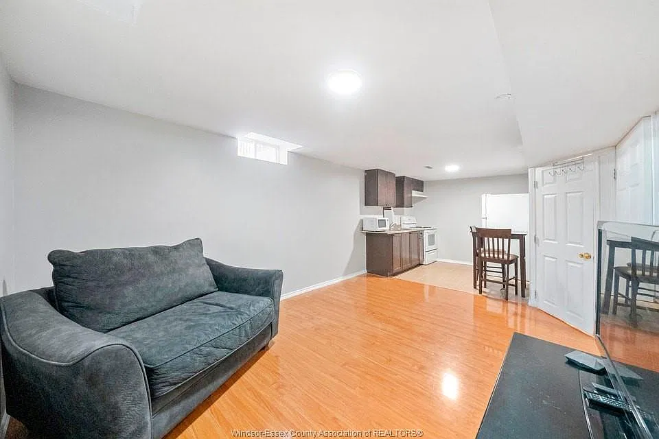 1 bed, 1000 sqft, $1,400 — Photo 1