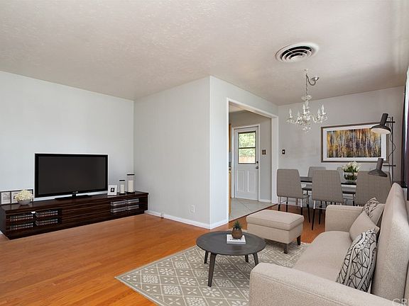 5th image of 7063 Alcove Ave