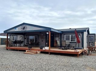 409 Cheryl St, Silver Springs, NV 89429