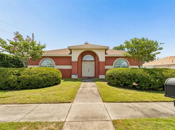 7791 Carver Ct, Seminole, FL 33772