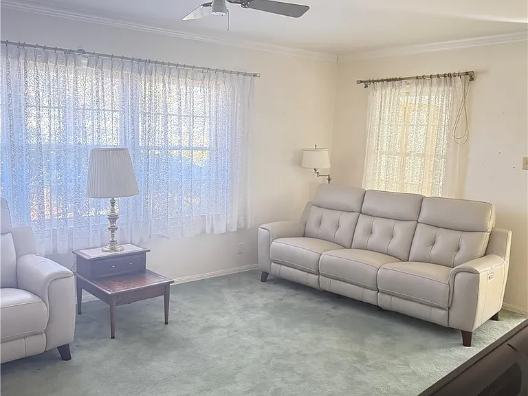 504 Cherry St — Photo 13