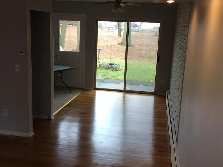 24 Woodward Ave #23 — Photo 12