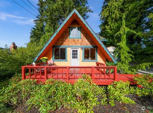1489 Pilchuck Dr, Camano Island, WA