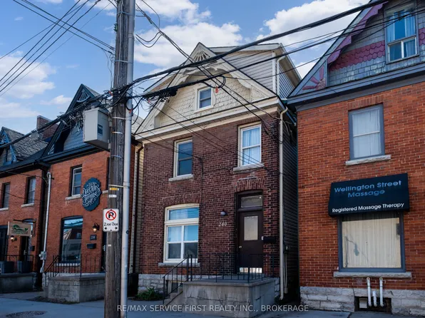 240 Wellington St, Kingston, ON K7K 2Y8