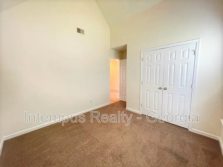4389 Persian Ct — Photo 6