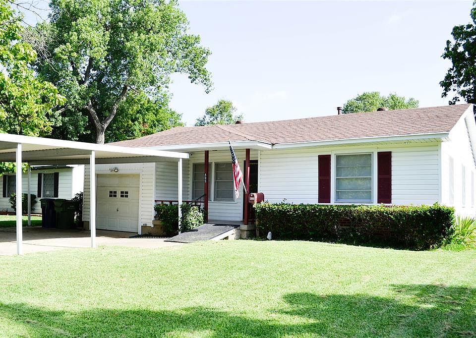1st image of 405 E Daugherty Dr