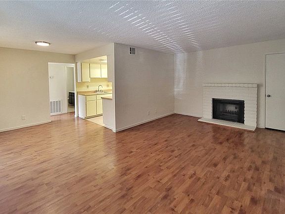 3rd image of 4371 Gannet Cir Unit 149